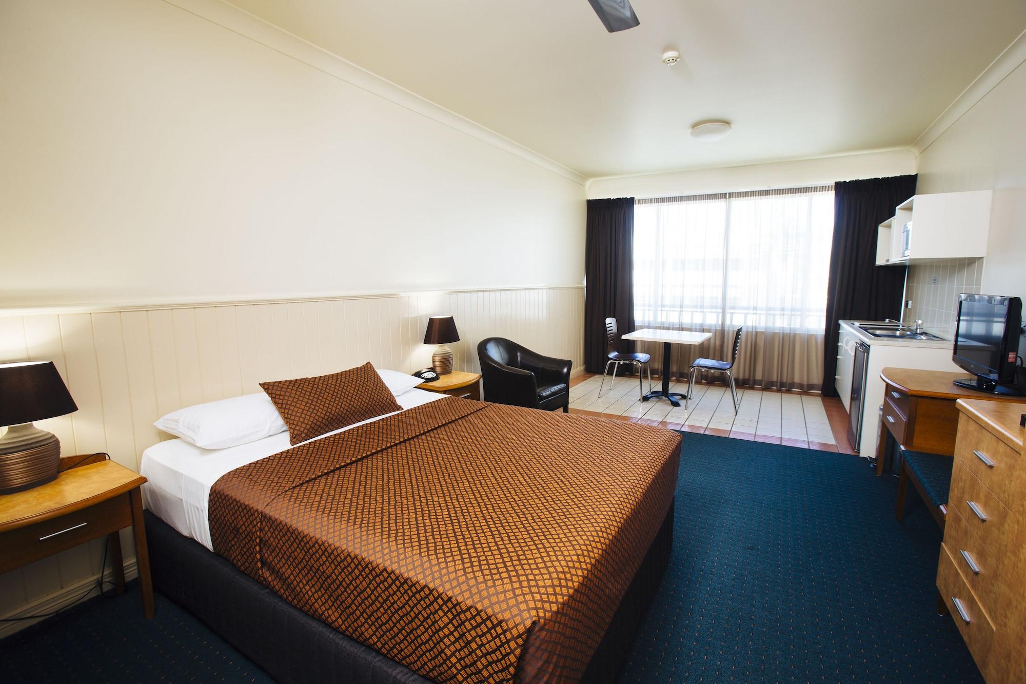 City Oasis Inn Townsville, Surestay Collection By BW Экстерьер фото