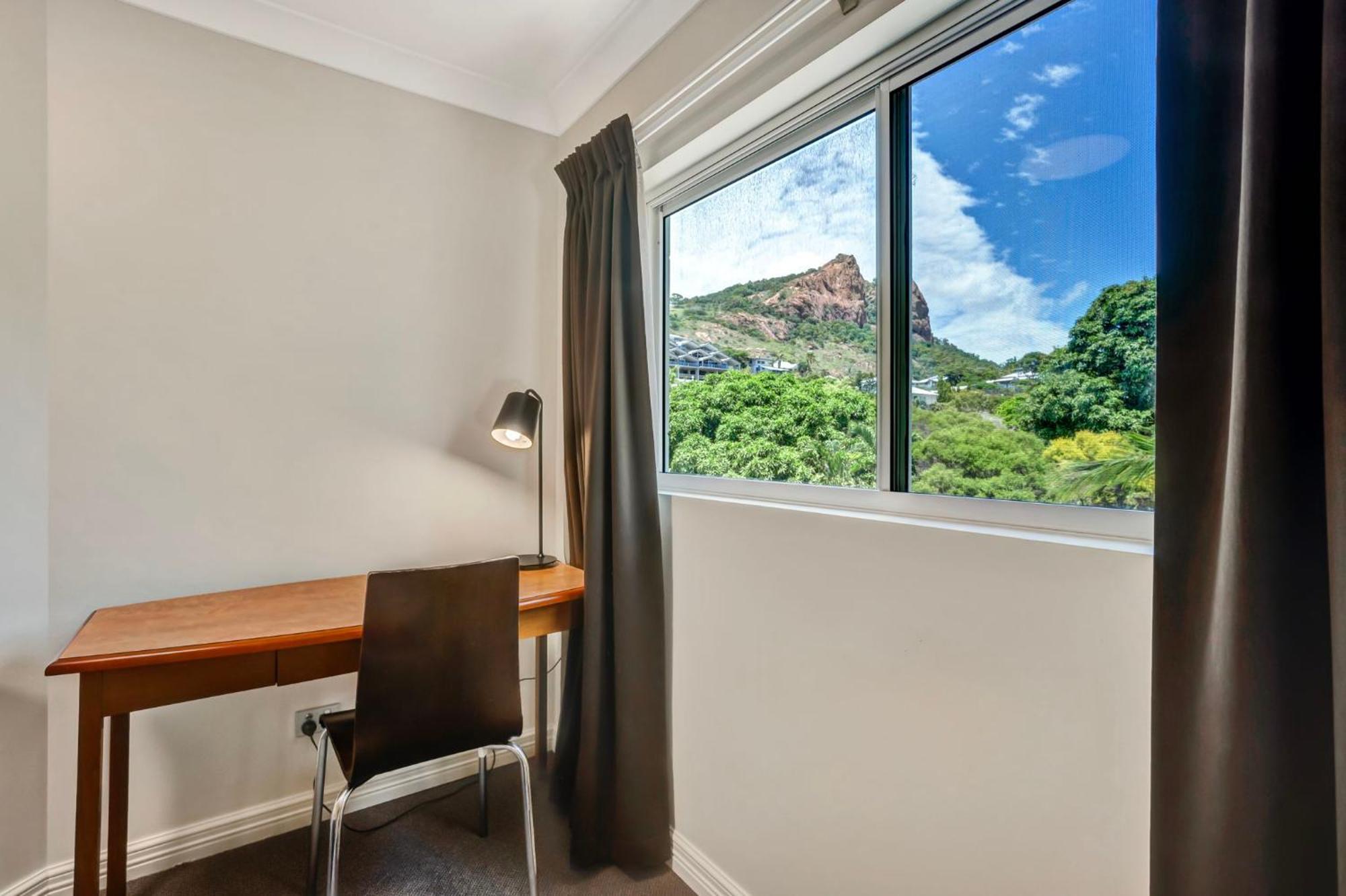 City Oasis Inn Townsville, Surestay Collection By BW Экстерьер фото