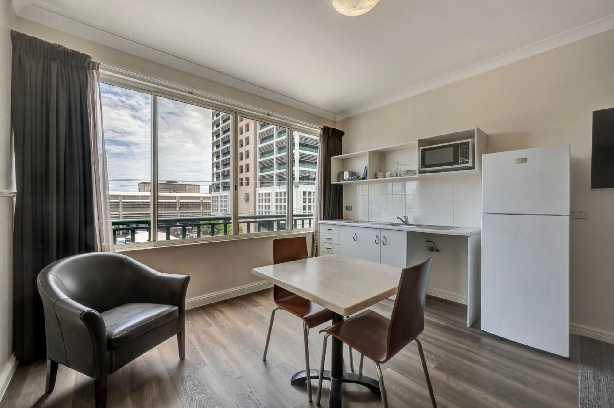 City Oasis Inn Townsville, Surestay Collection By BW Экстерьер фото